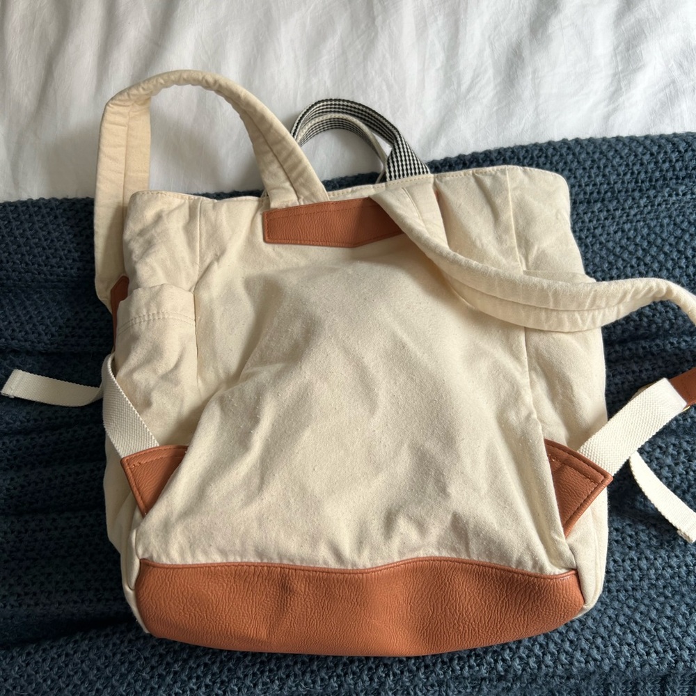 Target backpack - Picture 2 of 3